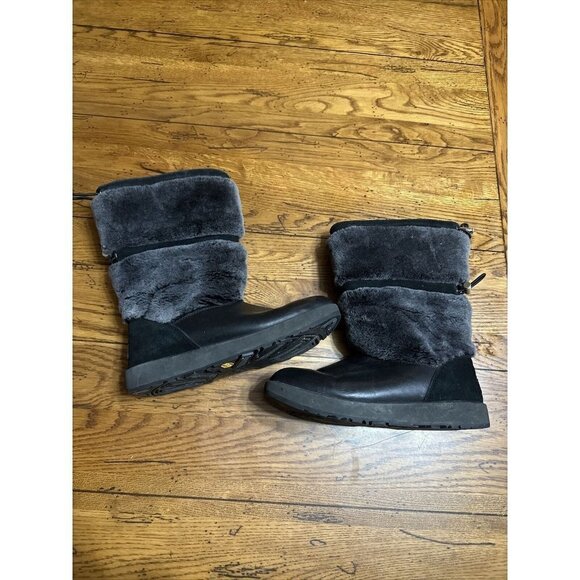RARE UGG REYKIR BLACK WATERPROOF COLD WEATHER DRAWSTRING FUR WOMEN'S SIZE US9.5 - Picture 1 of 9